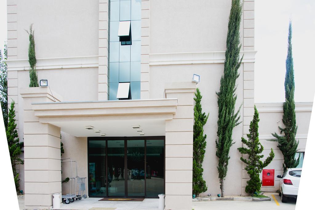 Class Hotel Pouso Alegre Exterior foto